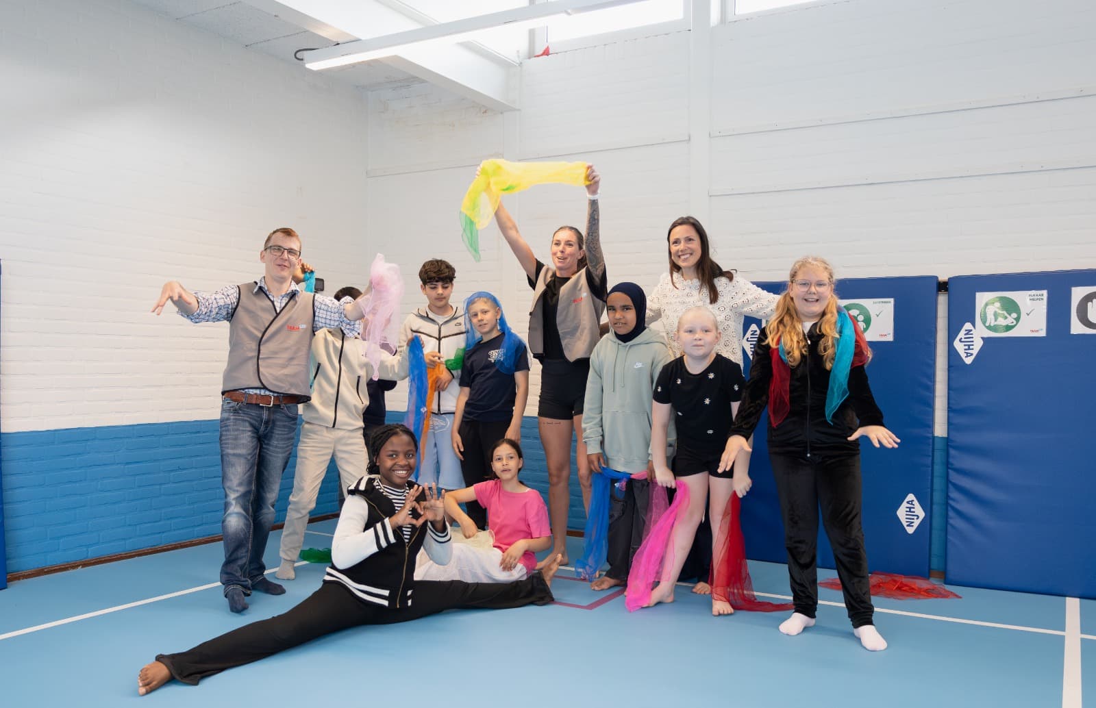 Bezoek van prinses Viktória de Bourbon de Parme aan een taalschool in Lelystad